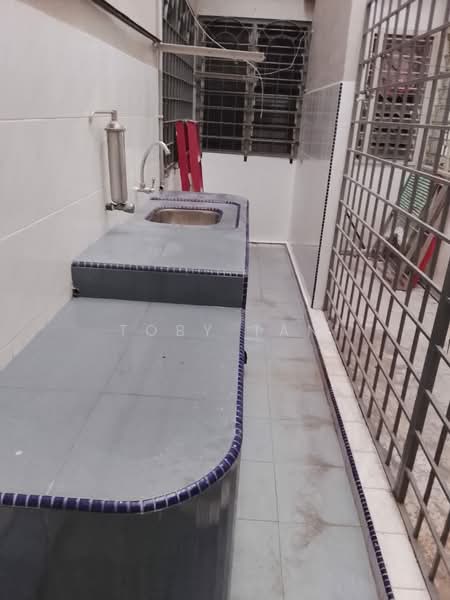 Rumah Flat untuk Disewa di Orchard Square - Toby Tan - Kitchen - PropertyGuru.com.my