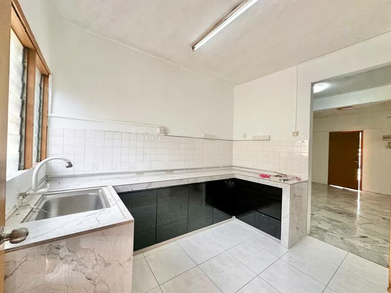2-storey Terraced House for Sale in Pandan Perdana (Ampang) - Nurashekin . - Kitchen - PropertyGuru.com.my
