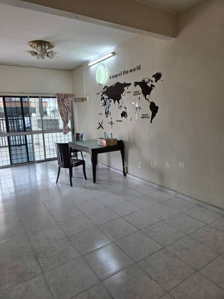 Rumah Teres 2 Tingkat untuk Dijual di Taman Kim Chuan (Klang) - Saiful Azuan - Dining Room - PropertyGuru.com.my