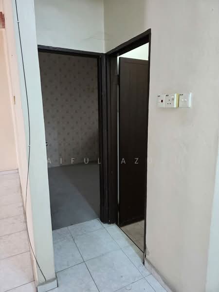 Rumah Teres 2 Tingkat untuk Dijual di Taman Kim Chuan (Klang) - Saiful Azuan - PropertyGuru.com.my