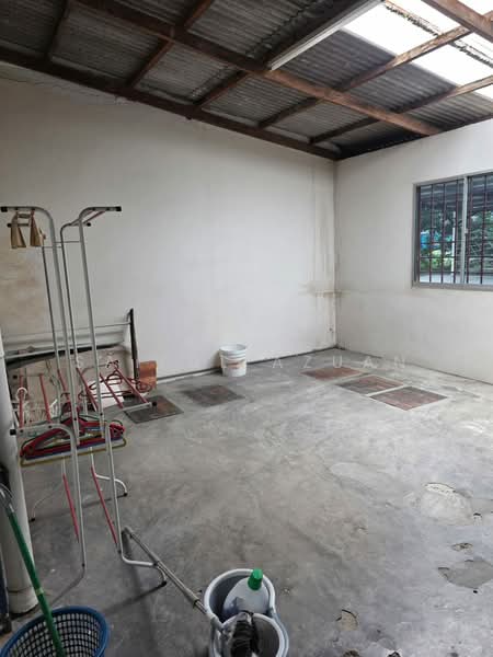 Rumah Teres 2 Tingkat untuk Dijual di Taman Kim Chuan (Klang) - Saiful Azuan - PropertyGuru.com.my