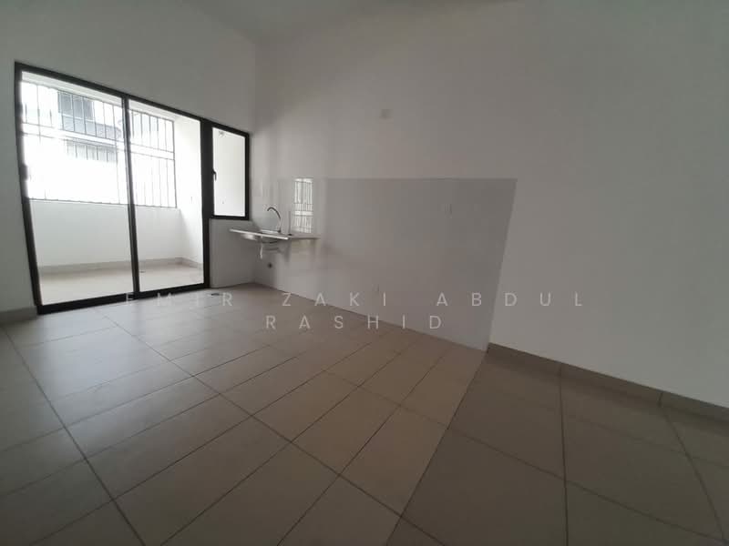 Rumah Teres untuk Dijual di Klang (Selangor) - Emir Zaki Abdul Rashid - Balcony - PropertyGuru.com.my