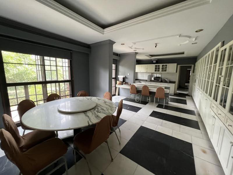 Bungalow House for Sale in Taman Tunku (Bukit Tunku (Kenny Hills)) - Wai Yen Chin - Dining Room - PropertyGuru.com.my