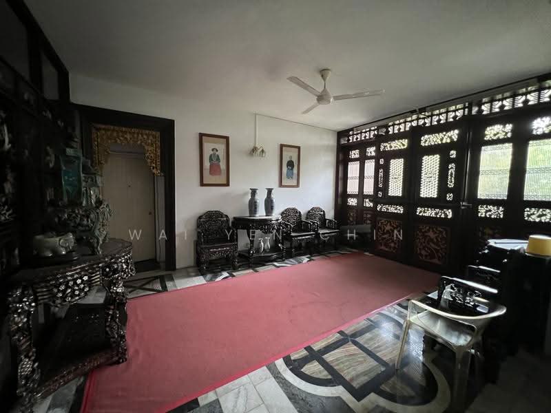 Bungalow House for Sale in Taman Tunku (Bukit Tunku (Kenny Hills)) - Wai Yen Chin - Living Room - PropertyGuru.com.my