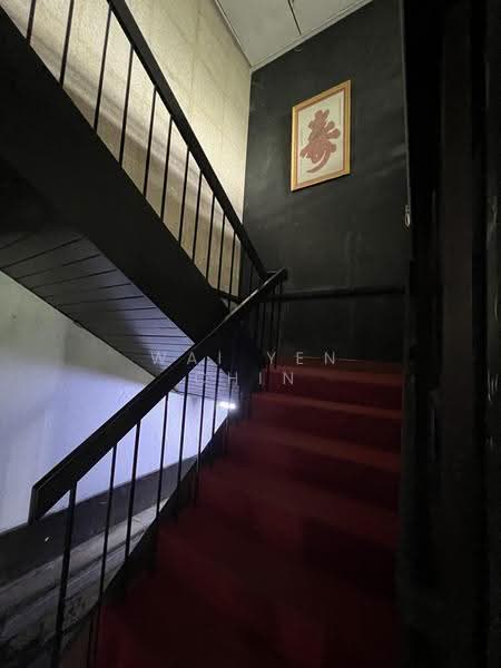 Bungalow House for Sale in Taman Tunku (Bukit Tunku (Kenny Hills)) - Wai Yen Chin - Corridor - PropertyGuru.com.my