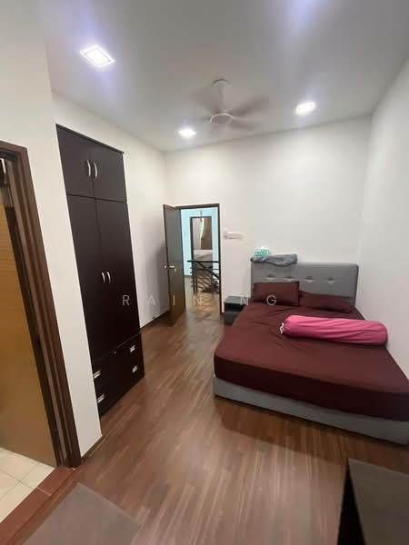Rumah Kluster untuk Disewa di Iskandar Puteri (Nusajaya) (Johor) - Rain Ng - Bedroom - PropertyGuru.com.my