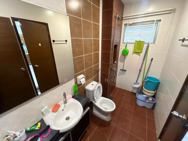 Rumah Kluster untuk Disewa di Iskandar Puteri (Nusajaya) (Johor) - Rain Ng - Bathroom - PropertyGuru.com.my