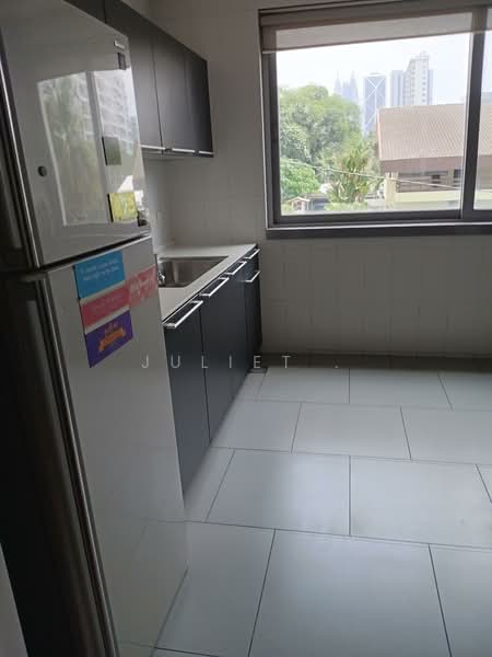 Untuk Disewa - Iringan Hijau