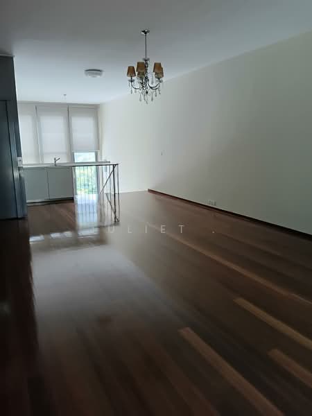 Untuk Disewa - Iringan Hijau