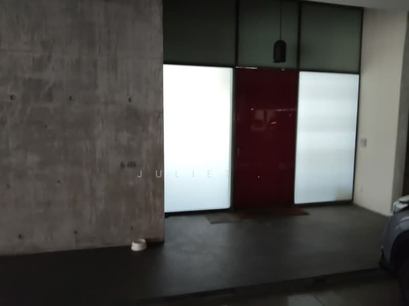 Untuk Disewa - Iringan Hijau