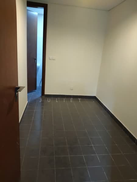 Untuk Disewa - Iringan Hijau