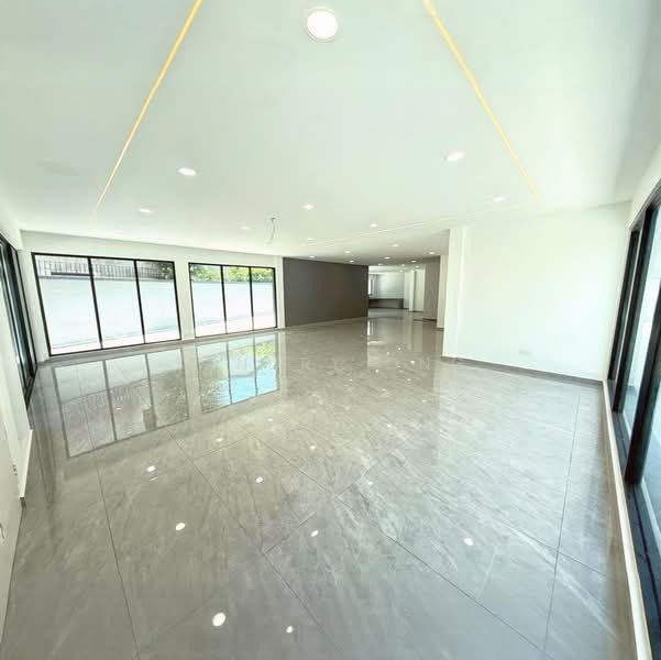 Bungalow for Sale in Taman Kebun Teh (Johor Bahru) - Sandry Ong - PropertyGuru.com.my