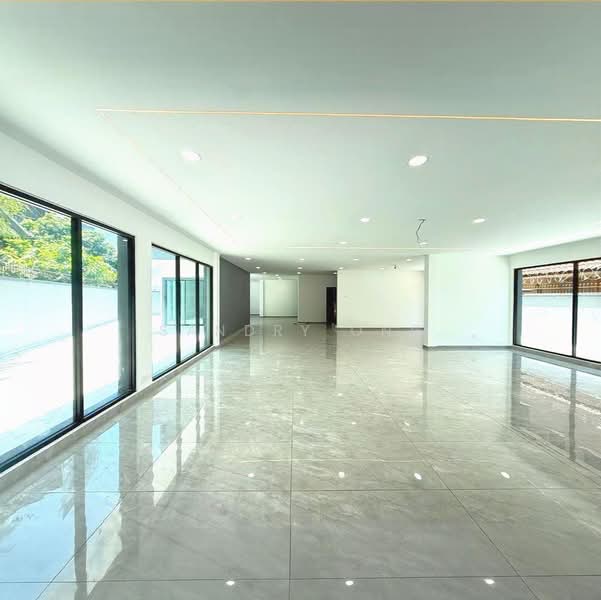 Bungalow for Sale in Taman Kebun Teh (Johor Bahru) - Sandry Ong - PropertyGuru.com.my