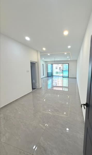 Bungalow for Sale in Taman Kebun Teh (Johor Bahru) - Sandry Ong - PropertyGuru.com.my