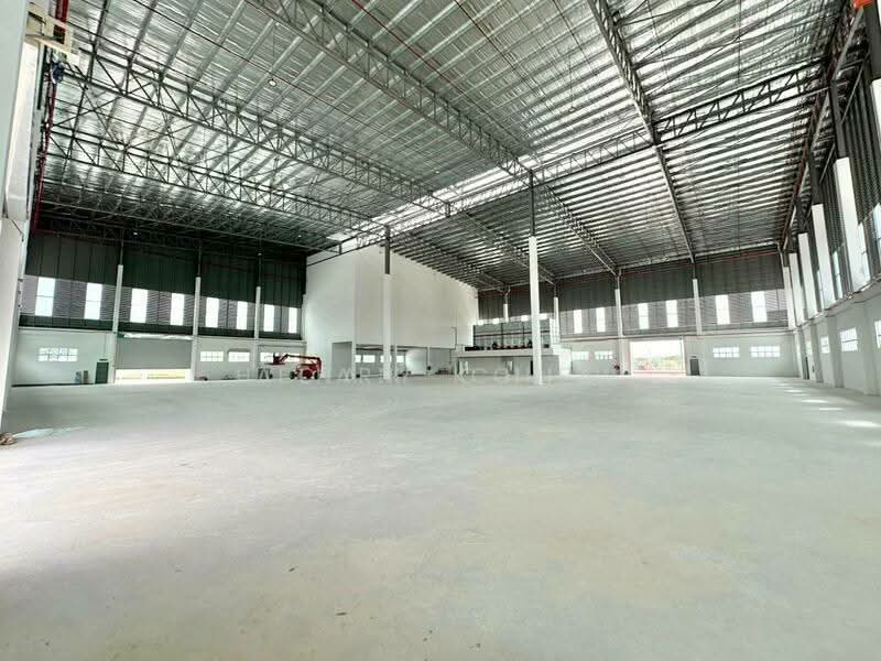 Warehouse for Rent in Pulau Indah (Klang) - Henry Chew - Interior - PropertyGuru.com.my