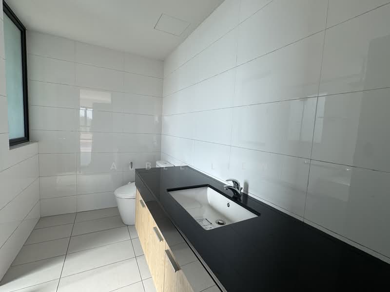 Apartment for Rent at Ponderosa Lakeside Apartment - Albee Liew - Bathroom - PropertyGuru.com.my