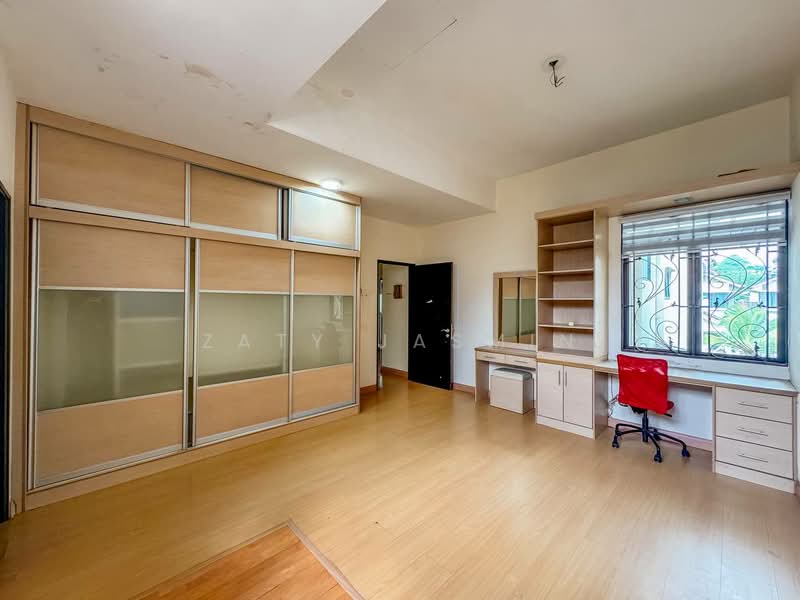 Rumah Berkembar untuk Dijual di Seksyen 6 (Bangi) - Zaty Jasmin - Bedroom - PropertyGuru.com.my