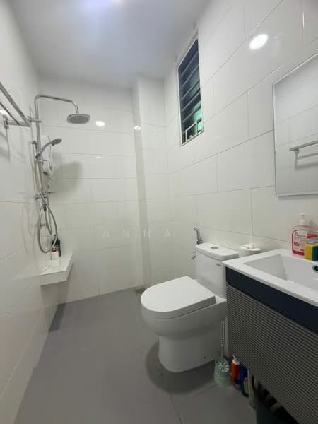 2-storey Terraced House for Sale in Ampang Saujana (Ampang) - Anna H - Bathroom - PropertyGuru.com.my