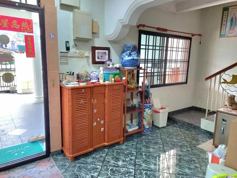 Semi-Detached House for Sale in Taman Sri Indera (Temerloh) - Amy Lew - Entrance - PropertyGuru.com.my