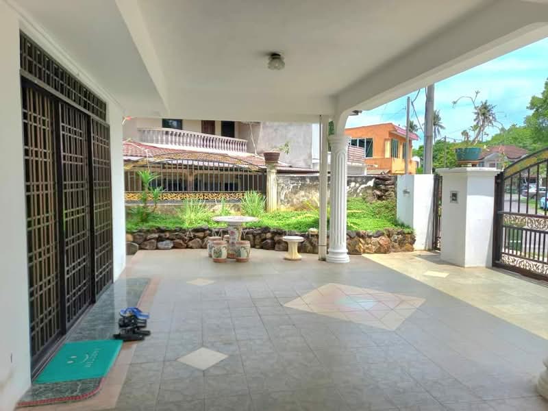 Semi-Detached House for Sale in Taman Sri Indera (Temerloh) - Amy Lew - Exterior - PropertyGuru.com.my