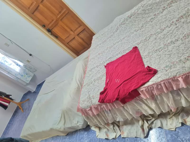 Semi-Detached House for Sale in Taman Sri Indera (Temerloh) - Amy Lew - Bedroom - PropertyGuru.com.my