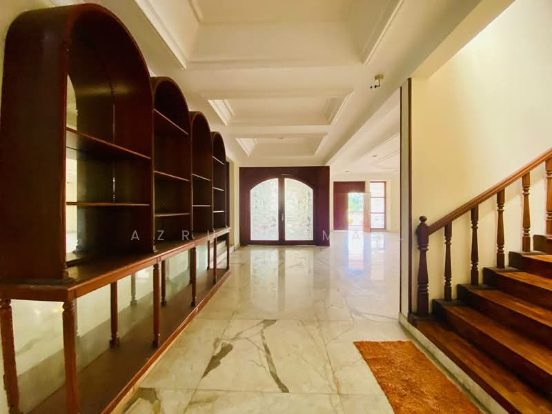 Rumah Banglo untuk Dijual di Taman Duta (Bukit Tunku (Kenny Hills)) - Azrul Ismail - Entrance - PropertyGuru.com.my