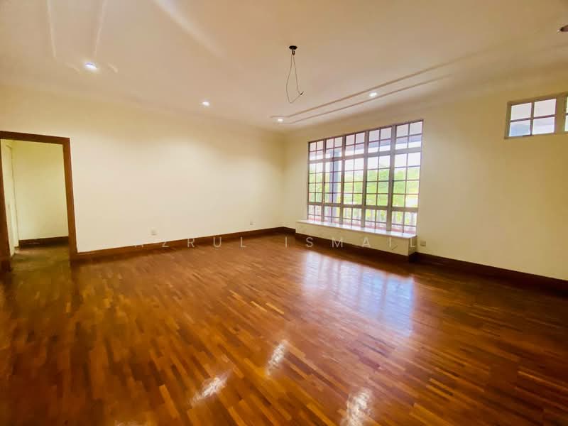 Rumah Banglo untuk Dijual di Taman Duta (Bukit Tunku (Kenny Hills)) - Azrul Ismail - Living Room - PropertyGuru.com.my