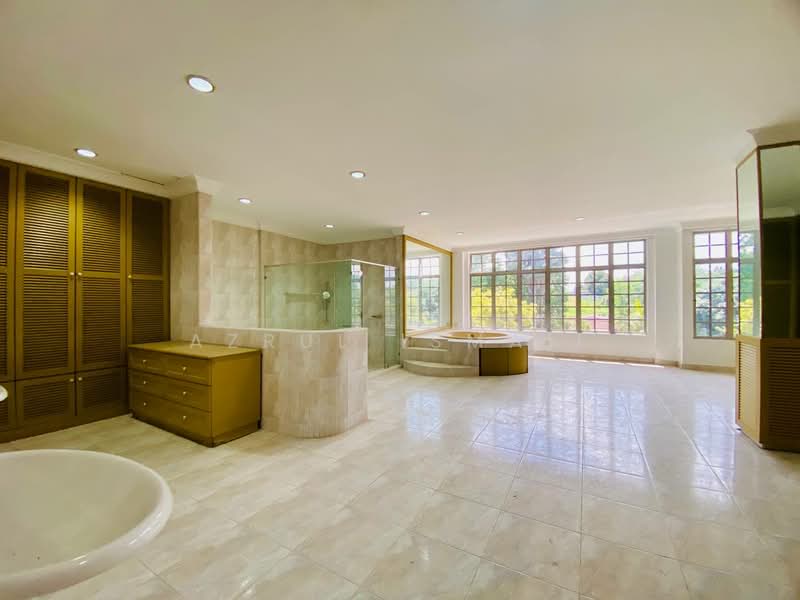 Rumah Banglo untuk Dijual di Taman Duta (Bukit Tunku (Kenny Hills)) - Azrul Ismail - Bathroom - PropertyGuru.com.my