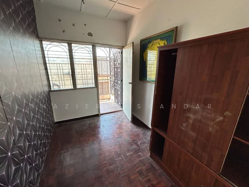 Rumah Teres 2 Tingkat untuk Dijual di Batu Caves (Selangor) - Shaziery Iskandar - Interior - PropertyGuru.com.my