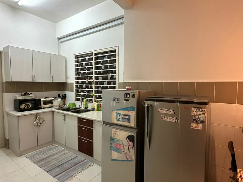 Servis Apartment untuk Dijual di I Residence - Vincent Chin - Kitchen - PropertyGuru.com.my