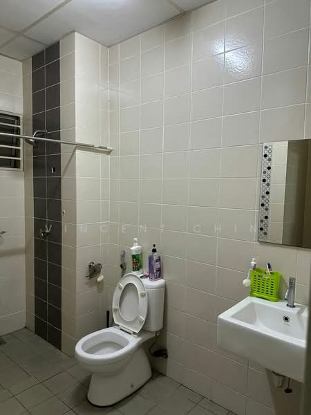 Servis Apartment untuk Dijual di I Residence - Vincent Chin - Bathroom - PropertyGuru.com.my