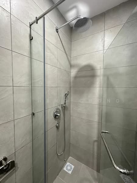 Service Residence for Rent at Dorsett Waterfront Subang - Yu Heng Chong - Bathroom - PropertyGuru.com.my
