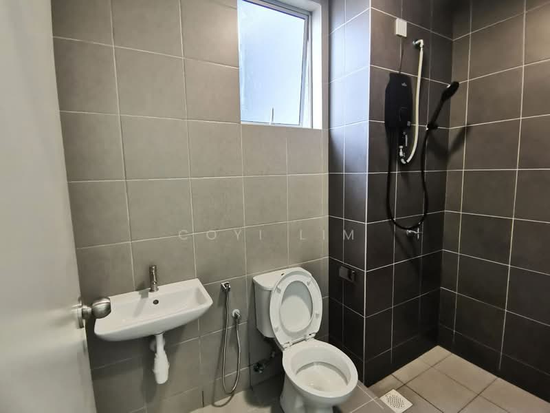 Kondominium untuk Disewa di Nikka Residence - Coyi Lim - Bathroom - PropertyGuru.com.my
