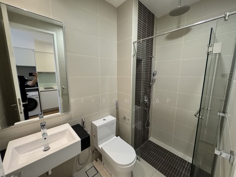 Kediaman Servis untuk Disewa di The Sentral Suites - Greyson Yap - Bathroom - PropertyGuru.com.my