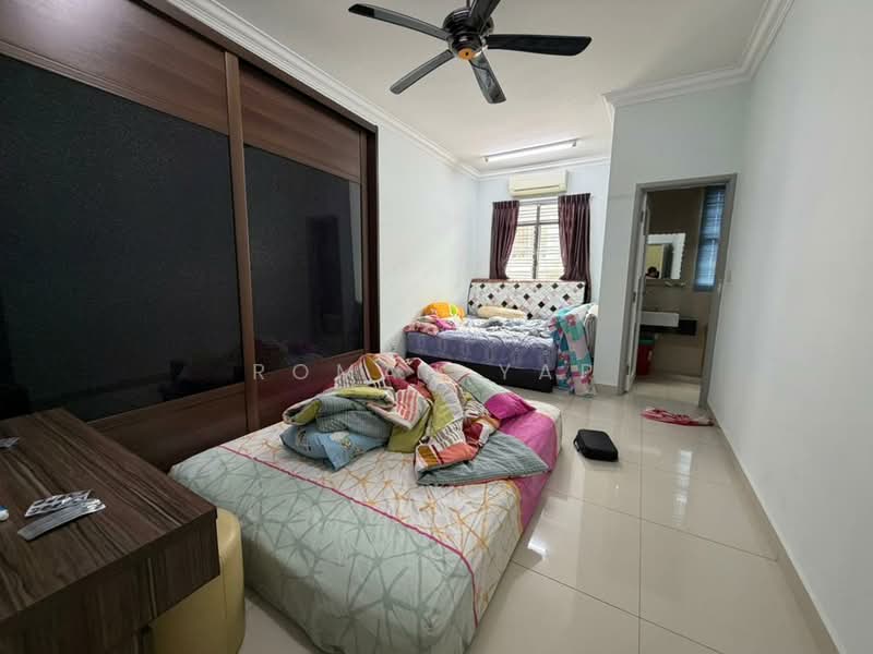 2-storey Terraced House for Sale in Saujana Rawang (Rawang) - Roman Yap - Bedroom - PropertyGuru.com.my
