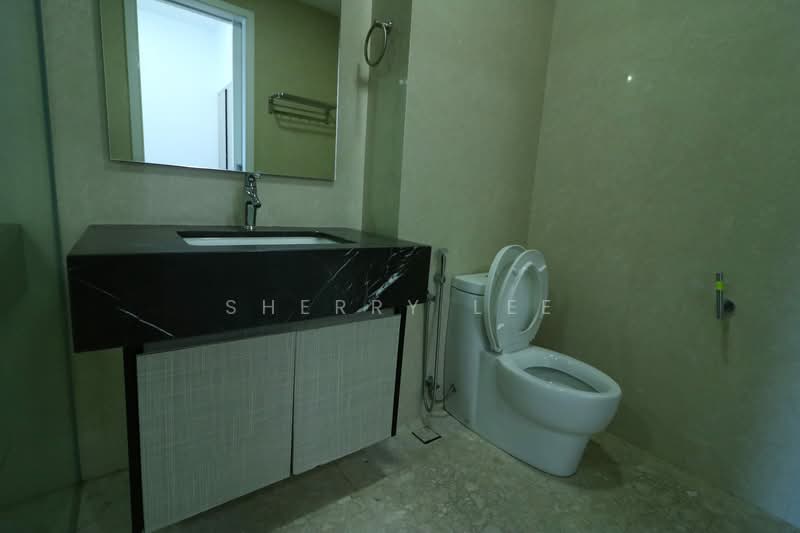 Condominium for Sale at Pavilion Hilltop - Sherry Lee - Bathroom - PropertyGuru.com.my