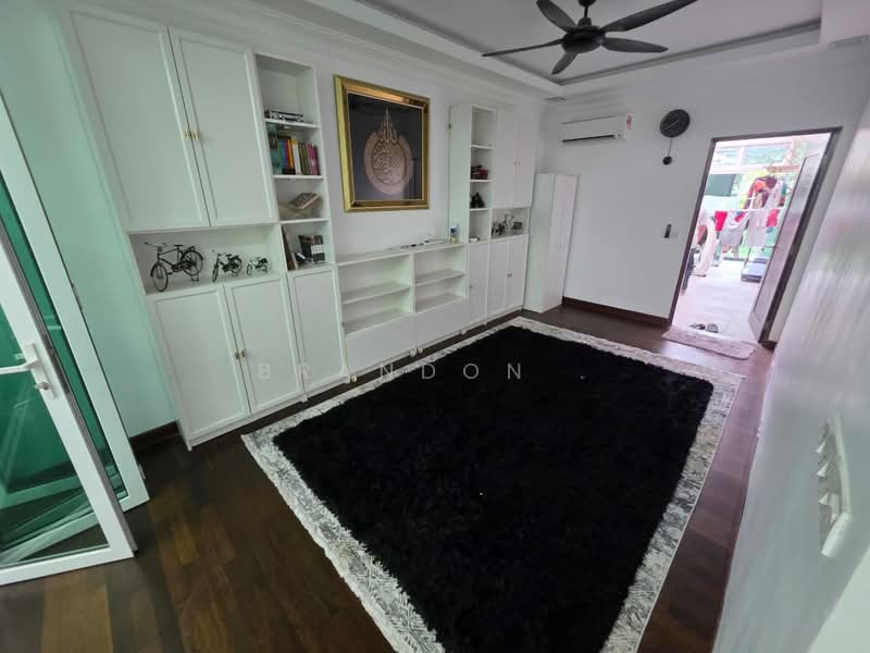 Banglo Lot Kosong untuk Dijual di Ampang (Selangor) - Brandon . - Living Room - PropertyGuru.com.my