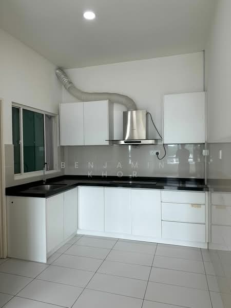 Condominium for Sale at La Thea Residences - Benjamin Khor - Kitchen - PropertyGuru.com.my