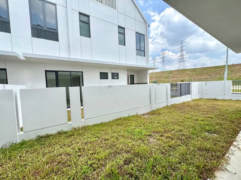 Rumah Berkembar untuk Dijual di Elmina (Shah Alam) - Shaziery Iskandar - PropertyGuru.com.my