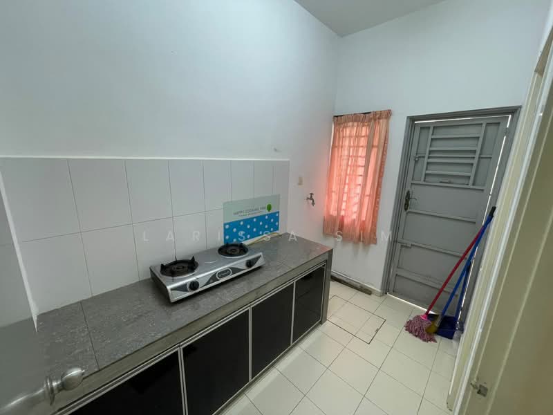 Rumah Teres 1 Tingkat untuk Dijual di Setia Eco Gardens (Gelang Patah) - Larissa Sim - Kitchen - PropertyGuru.com.my