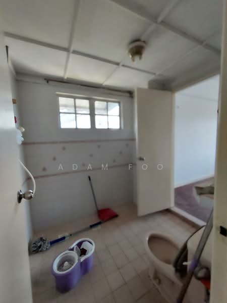 Kondominium untuk Dijual di Menara Mutiara - Adam Foo - Bathroom - PropertyGuru.com.my