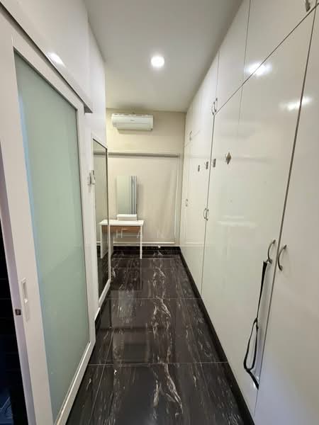 Rumah Teres 1 Tingkat untuk Dijual di Taman Overseas Union (Taman Oug) (Jalan Klang Lama (Old Klang Road)) - Han . - Corridor - PropertyGuru.com.my