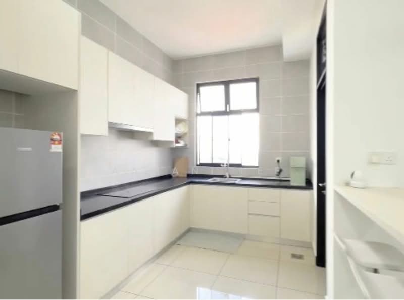 Service Residence for Sale at Twin Tower Residence - Aamani Lee - Kitchen - PropertyGuru.com.my