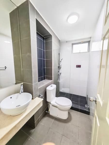 Kondominium untuk Disewa di Zenia Garden Condo - Rex Tan - Bathroom - PropertyGuru.com.my
