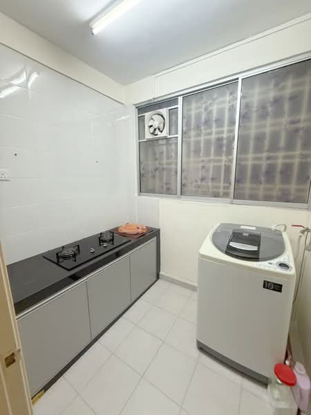 Apartment for Sale at Bayu Puteri 2 - Zach Law - Kitchen - PropertyGuru.com.my