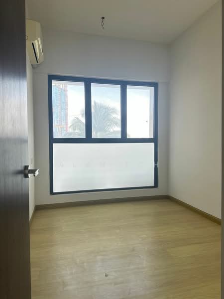 Kondominium untuk Dijual di Royal Strand @ Country Garden Danga Bay - Alan Toh - Interior - PropertyGuru.com.my