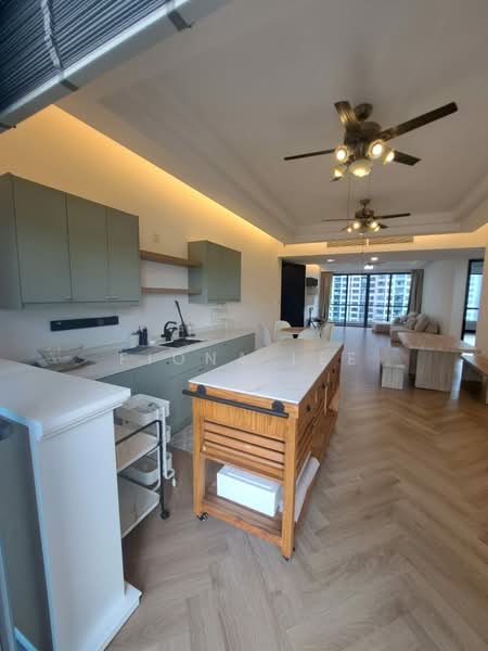 Condominium for Sale at Agile Mont Kiara - Fiona Lee - Kitchen - PropertyGuru.com.my