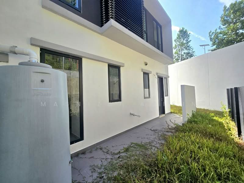 3-storey Terraced House for Sale in Taman Melawati (Ulu Kelang) - Masnizah Arifin - Exterior - PropertyGuru.com.my