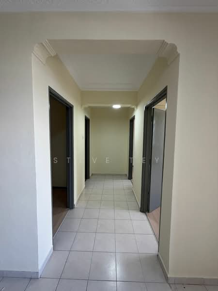 Apartment for Sale at Sri Selera Court Apartment - Steve Tey - Corridor - PropertyGuru.com.my