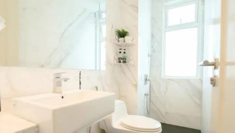 Service Residence for Rent at TriTower Residence @ Johor Bahru Sentral - Norman Lim - Bathroom - PropertyGuru.com.my
